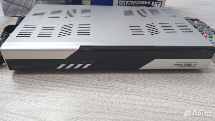 Спутниковый ресивер триколор DRE-5000