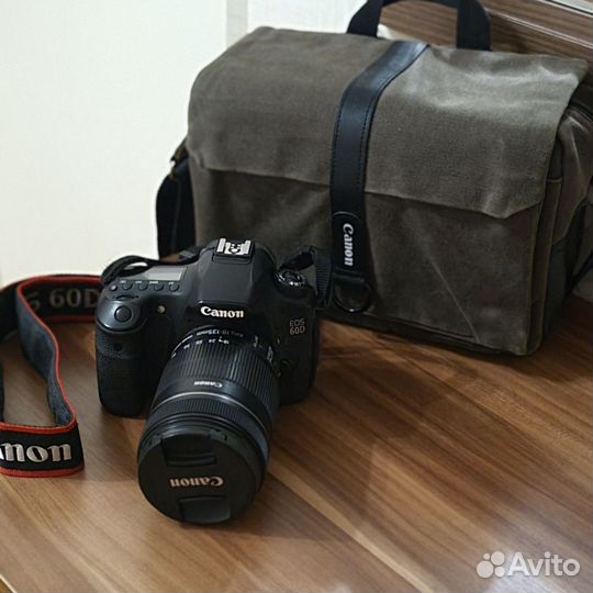 Зеркальный фотоаппарат canon 60d