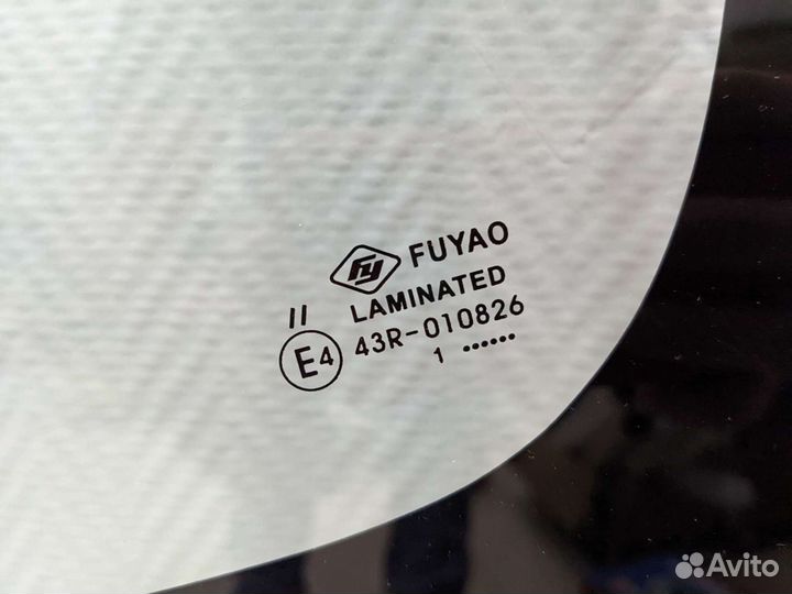 Стекло лобовое MMC L200 KL1T NEW / pajero sport