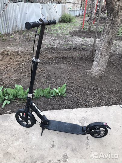 Самокат городской Roces