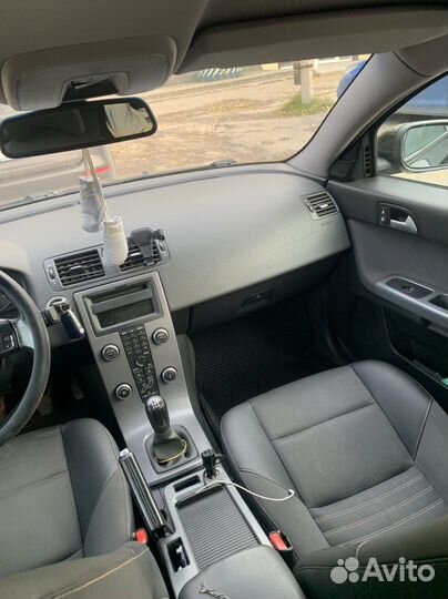 Volvo S40, 2008