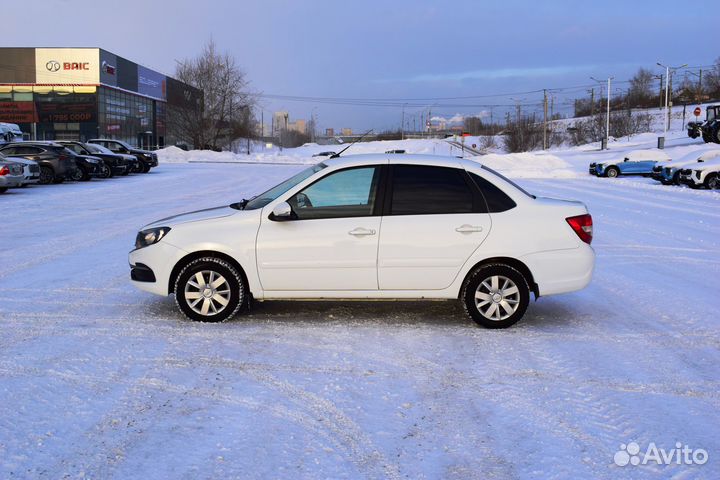 LADA Granta 1.6 AT, 2018, 62 000 км