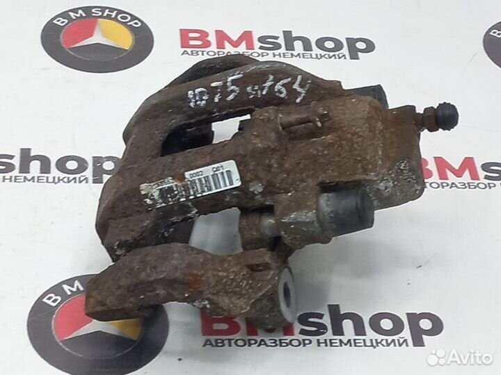 Суппорт задний левый Mercedes-Benz Ml300Cdi W164