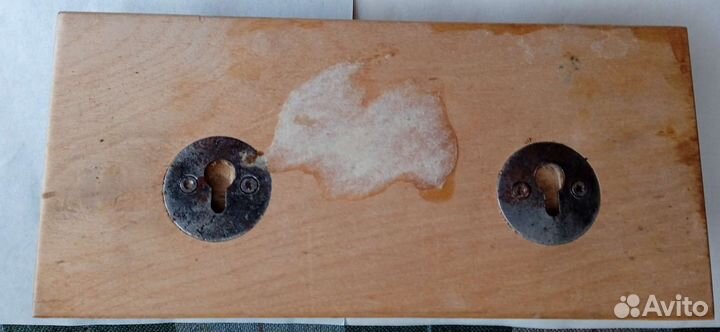 Вешалки настенные