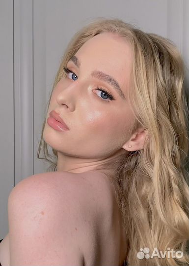 Визажист / Макияж и прическа Москва. Выезд на дом