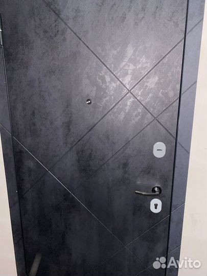 Дверь входная бу