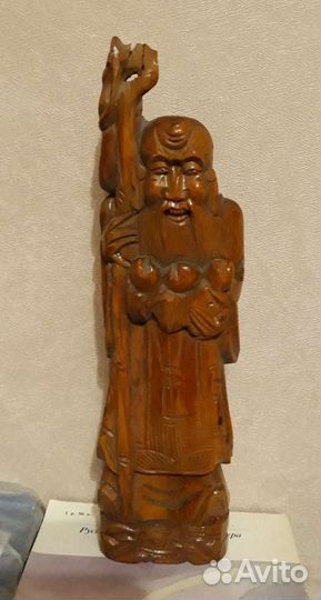 Деревянная скульптура