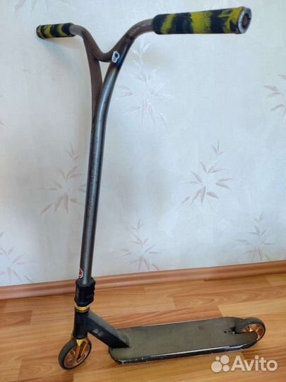 Трюковой самокат кастом