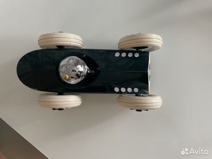 Коллекционная машинка hugo boss