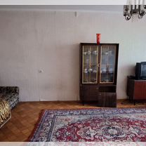 2-к. квартира, 45 м², 1/9 эт.