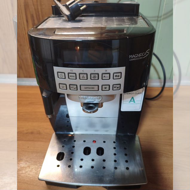 Кофемашина delonghi magnifica ecam 22.360.B