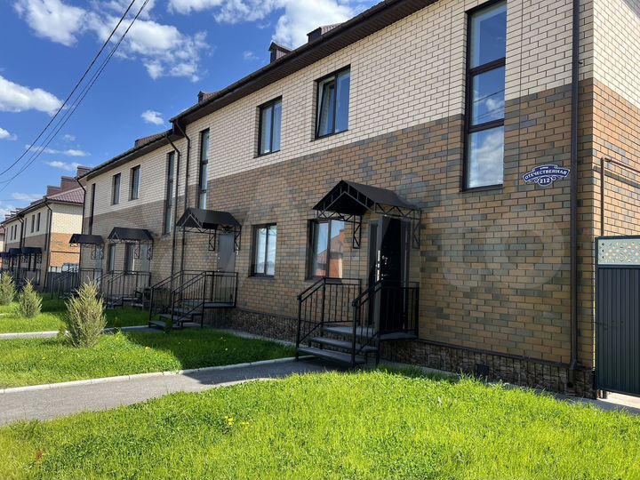 Таунхаус 100 м² на участке 2 сот.