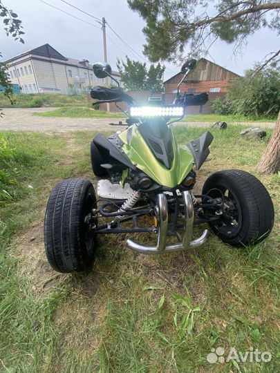 Продам дорожный квадроцикл