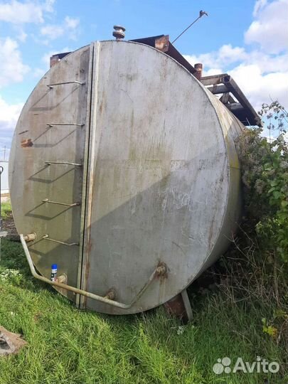 Емкость для гсм