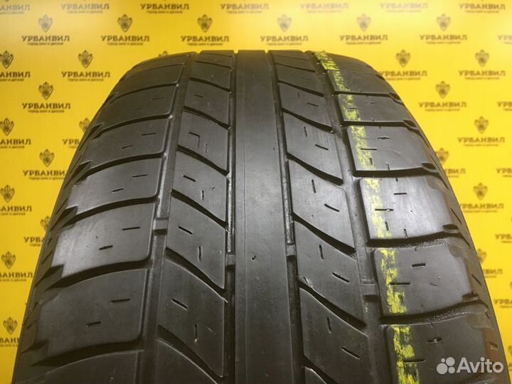 Goodyear Wrangler HP All Weather 235/65 R17 104H