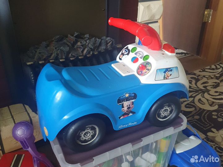 Детская машинка каталка