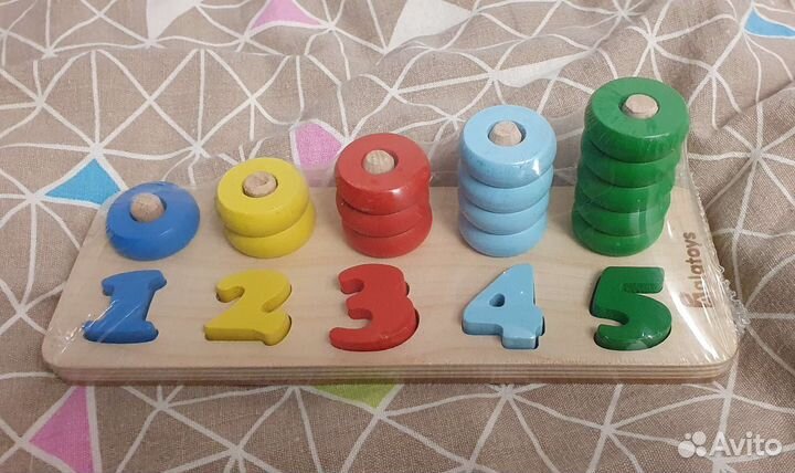 Деревянные детские развивающие игрушки