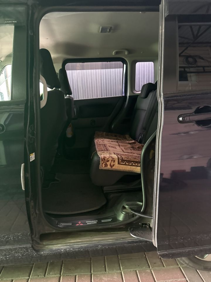 Mitsubishi Delica D2: фото из отзыва
