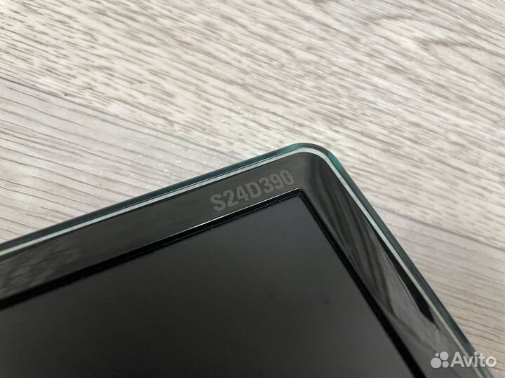Монитор Samsung 24 дюйма