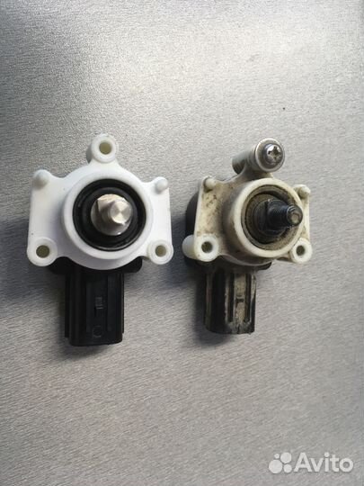 Датчик положения кузова,фар, уровня подвески Camry