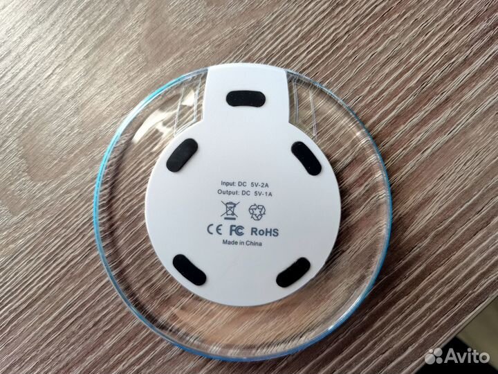 Беспроводное зарядное устройство Harper QCH-3090