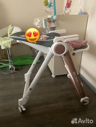 Стул для кормления happy baby