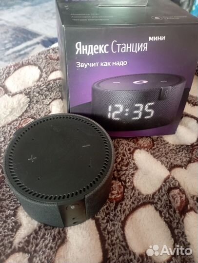 Яндекс станция мини с часами новая