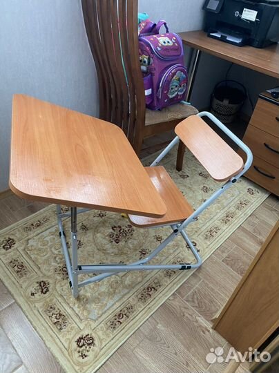 Детский стол парта