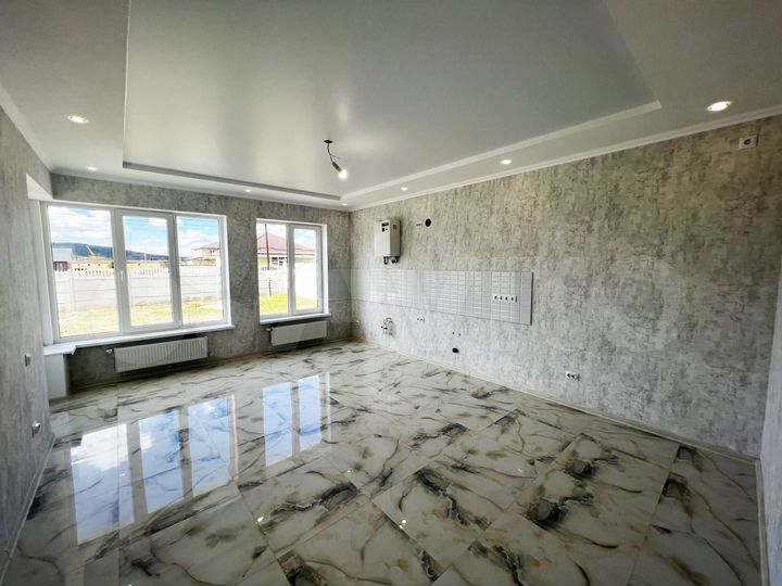 Дом 108 м² на участке 6 сот.