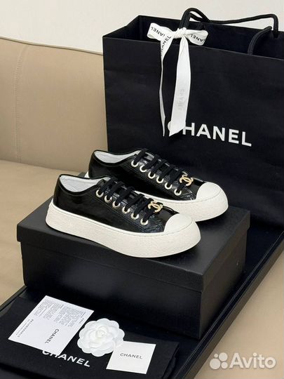 Кроссовки Chanel