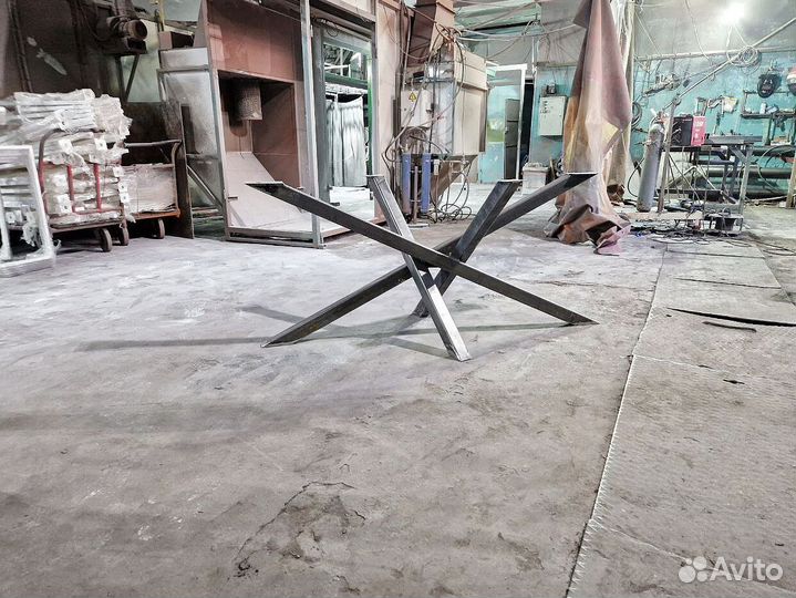 Подстолье для баров и ресторанов