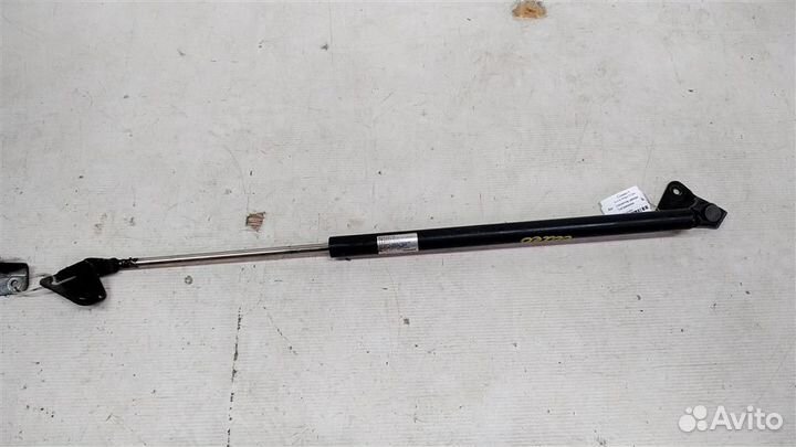 Амортизатор двери багажника Suzuki Wagon R Solio