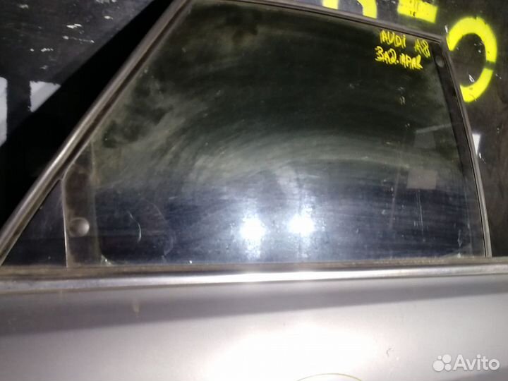 Стекло двери задней правой Audi A8 D2