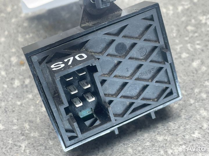 Выключатель бортовой компьютер S70 scania P440CA