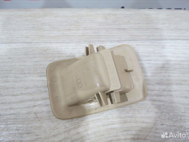 Кронштейн сидений задний Audi A7