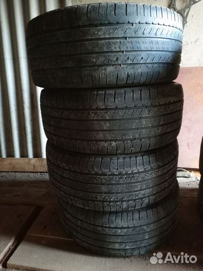 Michelin Latitude Tour HP 255/55 R18