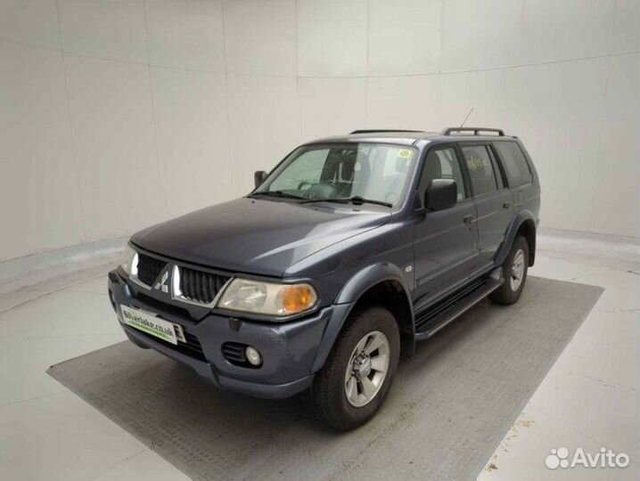 Болт натяжного ролика Mitsubishi Pajero Sport K96W