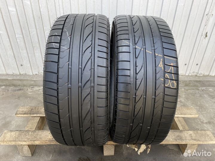 Bridgestone Potenza RE050A 235/45 R17