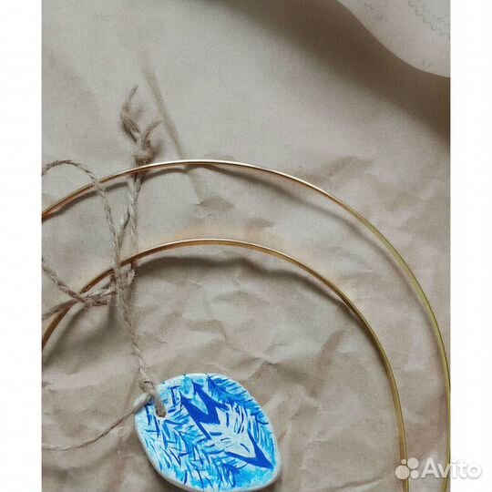 Подвеска из глины 