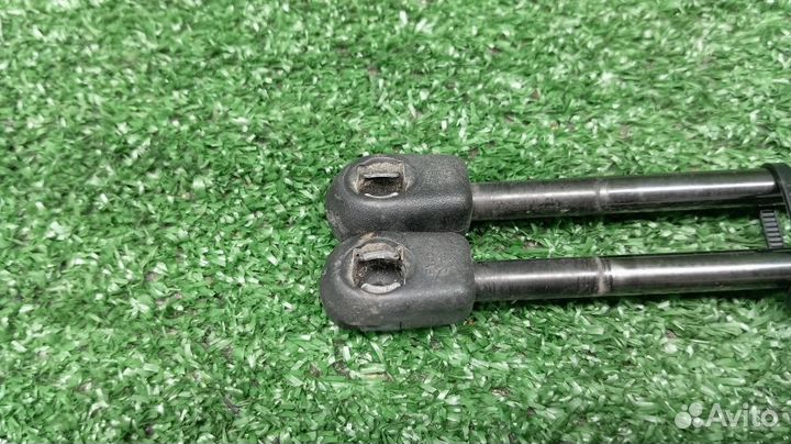 Амортизатор багажника Ssangyong Kyron