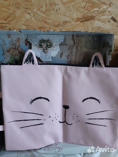 Папки канцелярские