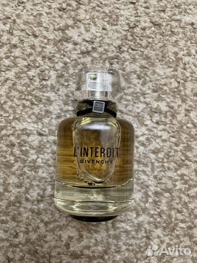 Парфюмерная вода Givenchy