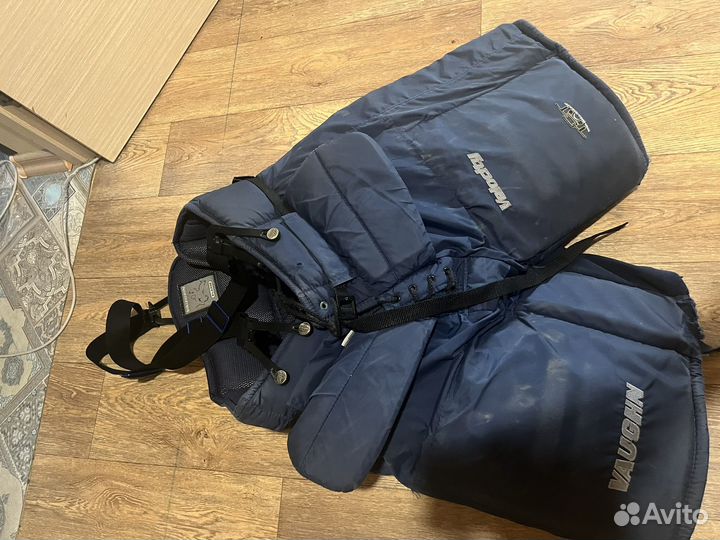 Хоккейная вратарская форма