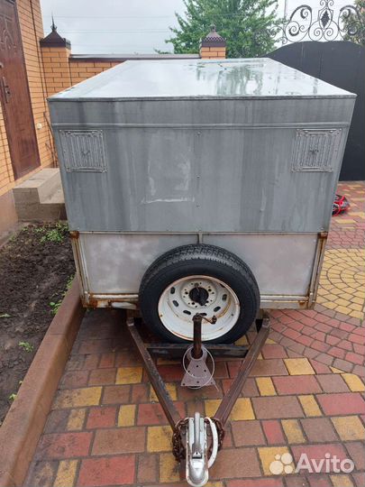 Прицеп легковой