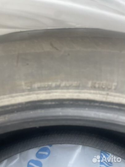 Bridgestone Alenza 001 235/55 R19