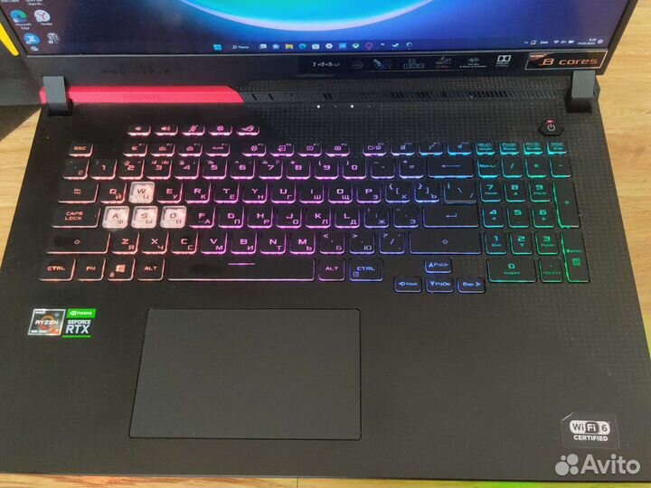 Игровой ноутбук asus rog strix g17