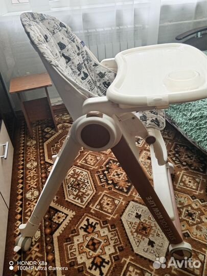 Стульчик для кормления
