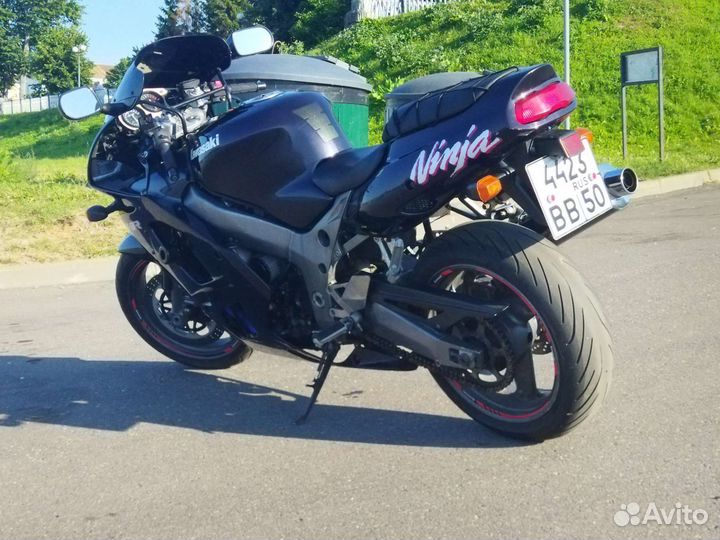Kawasaki ZX9R