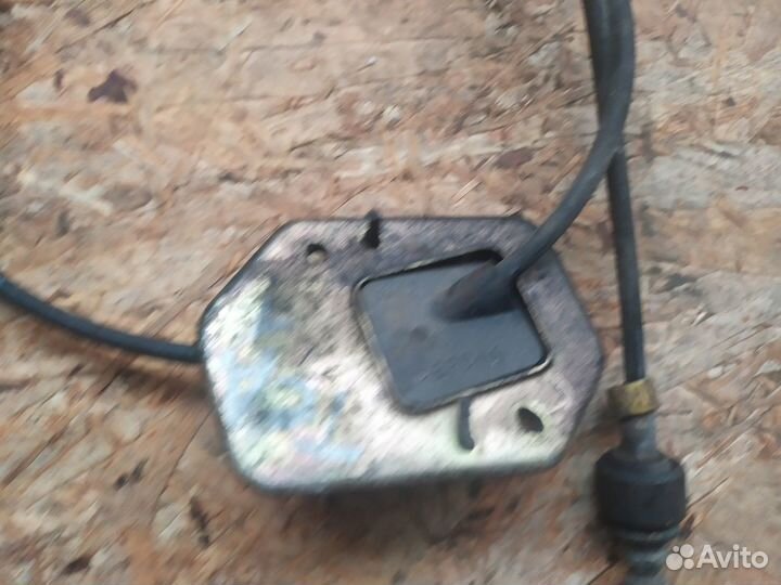 Трос АКПП Nissan Teana J31