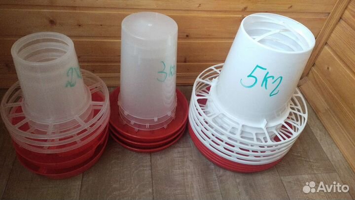 Кормушки и поилки для с/х птицы